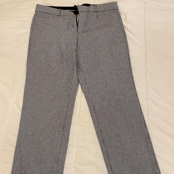 Banana Republic B&W Houndstooth Ryan Pants Size 8, EUC! - Picture 5 of 7